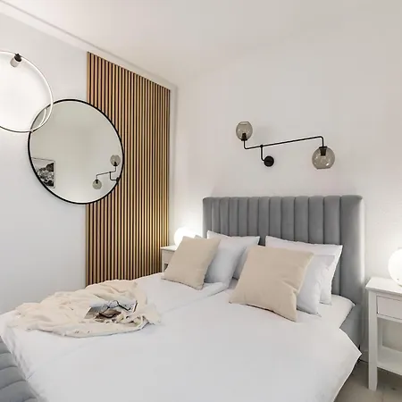 Apartment In Slatine Near The Beach, Cleaning Included *