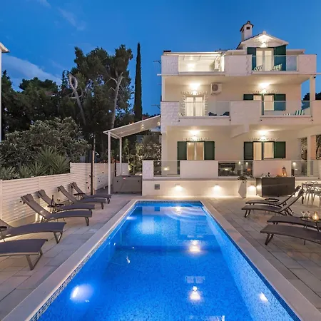 Apartment Sun-kissed Comfort By The Adriatic, Cleaning Included