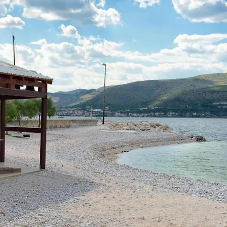 Sun-kissed Comfort By The Adriatic, Cleaning Included Trogir